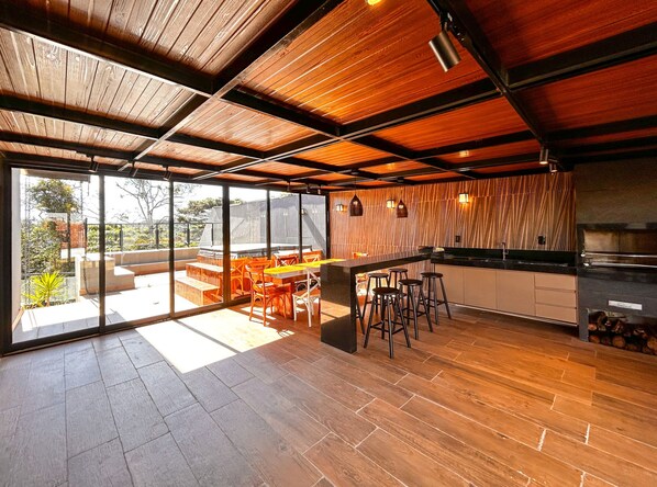 House, Smoking | 4 bedrooms