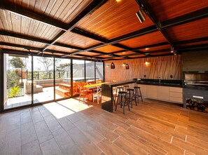 Talo, tupakointi sallittu | 4 makuuhuonetta