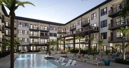 Cozy 1BD – Walk to Whole Foods Midtown