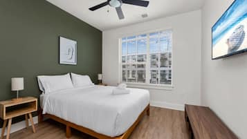 Iron/ironing board, WiFi, bed sheets