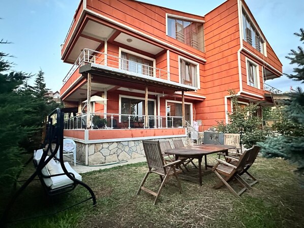 Exterior