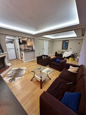 Family Villa, Sea View | Living area