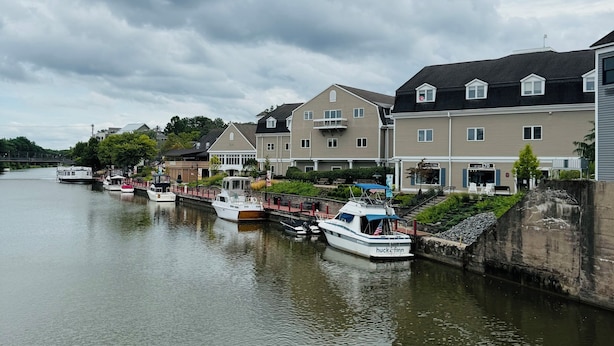 Marina