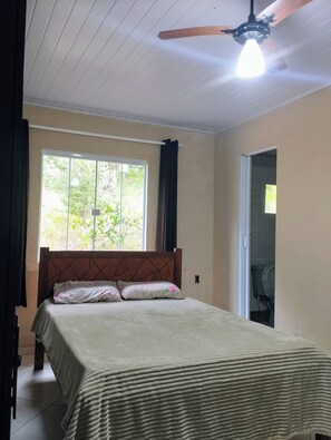 Standard Double Room | Free WiFi - Pousada Solar Bananeiras (Silva Jardim)