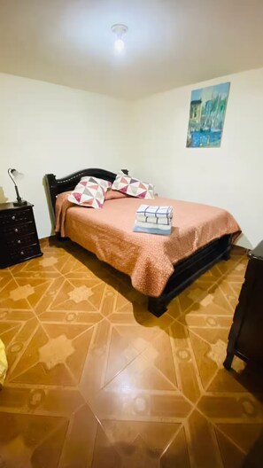 2 habitaciones, wifi y ropa de cama