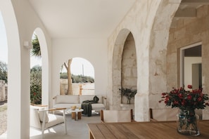 Outdoor dining - The essence of Menorca in a unique country house (mahon)