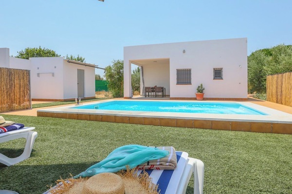 Casa Rural Olivera La Puebla de Cazalla by Ruralidays