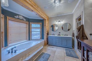 Jetted tub, hair dryer, towels, soap
