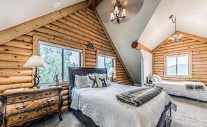 5 habitaciones, tabla de planchar con plancha y cuna de viaje