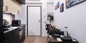 Fridge, microwave, oven, dishwasher
