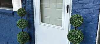 Glen Street Retreat- 5 Minutes to Dickson!