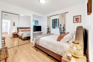 4 chambres, fer et planche à repasser, Wi-Fi gratuit, draps fournis