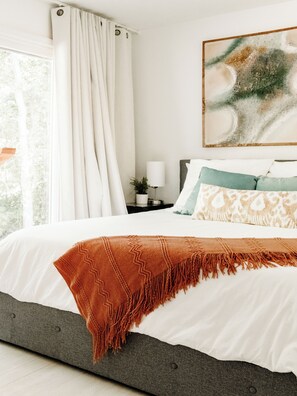 2 bedrooms, in-room safe, iron/ironing board, travel crib