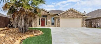 Aggie Escape  4BR+Fire Pit + Yard Games Near A&M