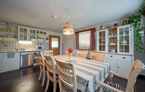 Dining - 3 bedroom nice home in Novi Marof (Novi Marof)