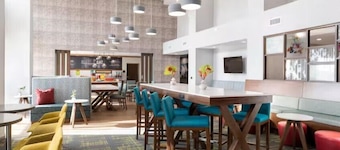 Hampton Inn by Hilton Philadelphia International Airport