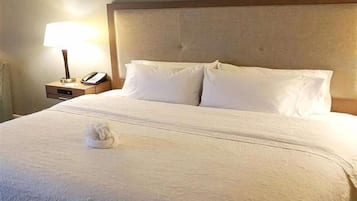 Desk, laptop workspace, iron/ironing board, free WiFi