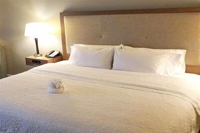 Inn at Philadelphia Airport 