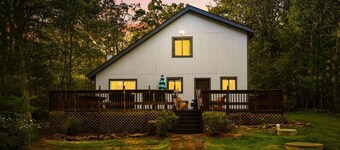 Accessible Retreat - Ramp & Walk-in Shower - Main Floor Living in Jim Thorpe