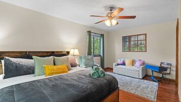 3 bedrooms, iron/ironing board, travel cot, free WiFi