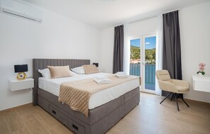 4 Schlafzimmer, kostenloses WLAN, Bettwäsche