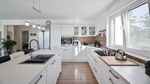 Microwave, oven, stovetop, dishwasher