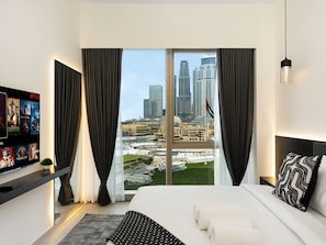 2 bedrooms, desk, iron/ironing board, free WiFi