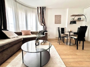 Fernseher, Arbeitsbereiche