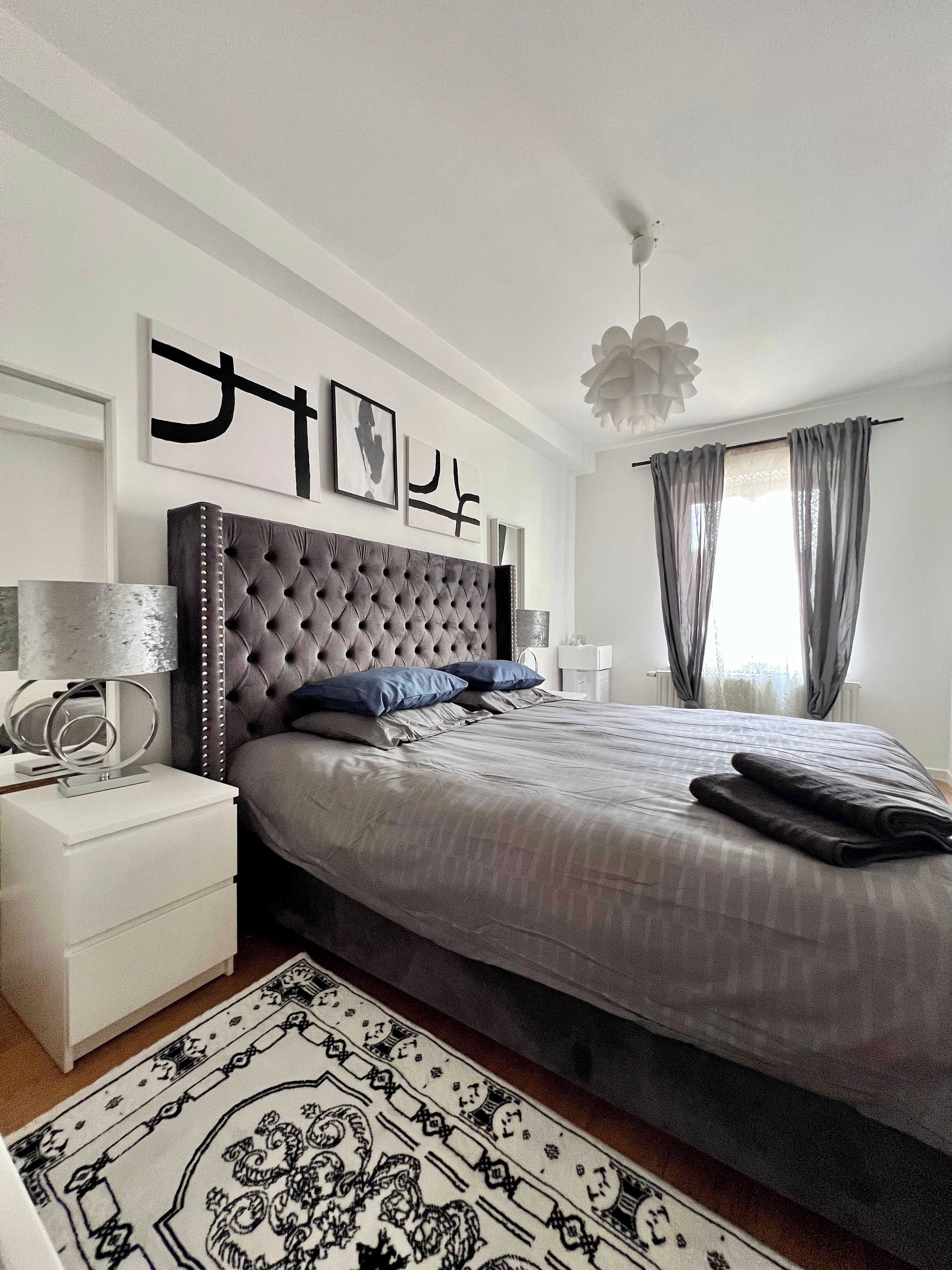 1 chambre, fer et planche à repasser, draps fournis
