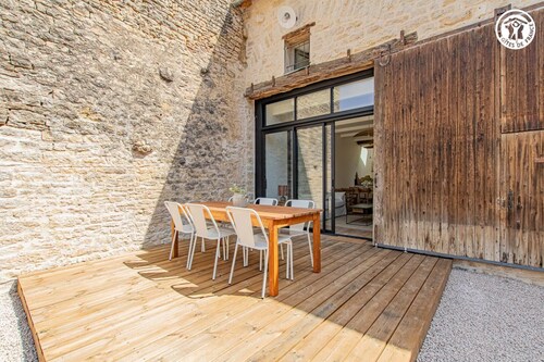 Côté Cour - CHARDONNAY - Gîte