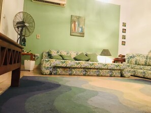 Living area - Sea View Bliss Private Beach Access, Full AC in Ain Sokhna - 2 bedrooms (Ain Sokhna)