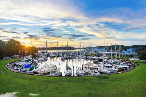 Marina/club náutico