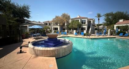 Luxurious Condo 2BD/2BA w/ Pool, Gym, and Sauna