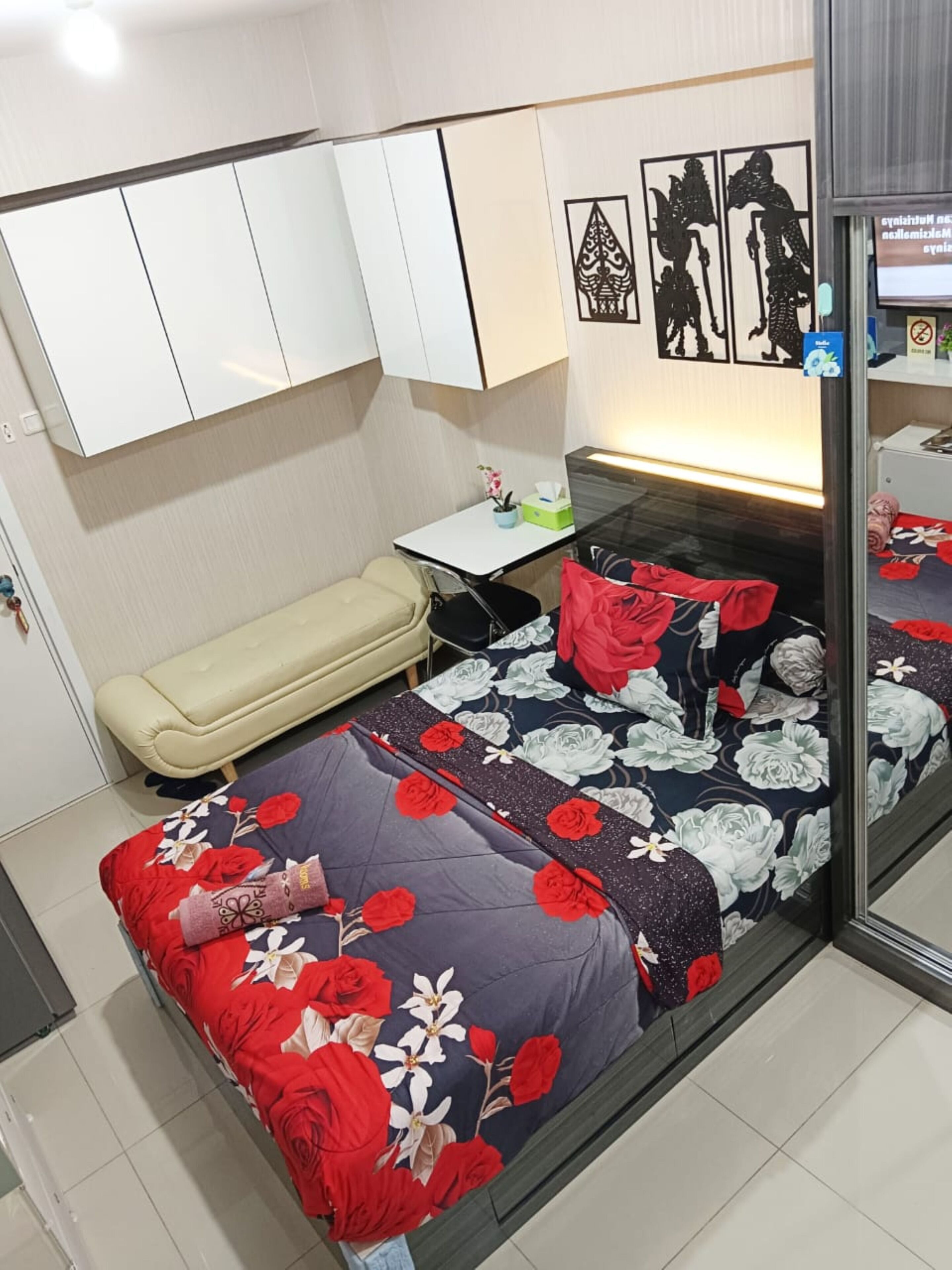 2 soverom, internettilgang og sengetøy