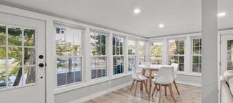 Easygoing Lakeside Stay | Plymouth, MA