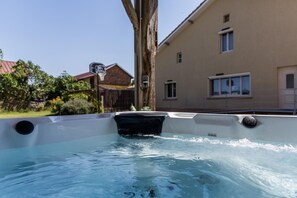 Idromassaggio all'aperto