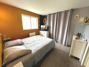 1 bedroom, Internet