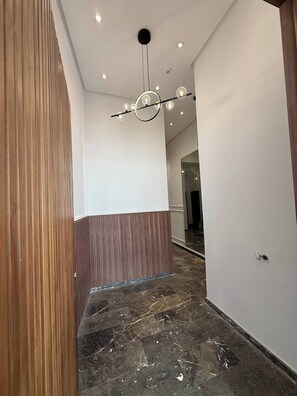 Apartment, 2 Bedrooms, City View | Interior