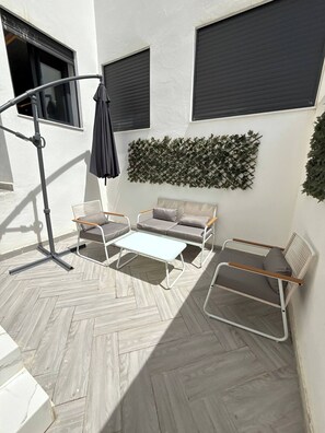 Apartment, 2 Schlafzimmer, Stadtblick | Balkon