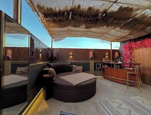 Royal Home & Royal Suite