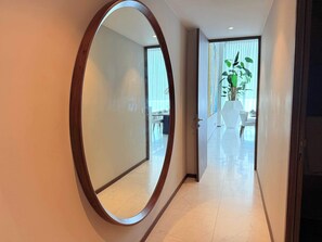 Apartment, Multiple Beds, Hot Tub, Partial Ocean View (Maritima 6M) | 2 bedrooms, individually decorated, individually furnished, bed sheets