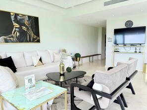 Apartment, Multiple Beds, Pool Access, Ocean View (Bolongo 302) | Living area
