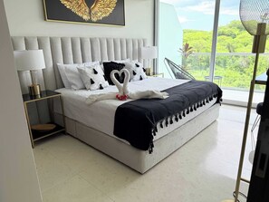 Apartment, Multiple Beds, Pool Access, Ocean View (Bolongo 302) | 2 bedrooms, individually decorated, individually furnished, bed sheets