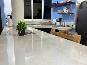 Studio, 1 très grand lit, cuisine, vue ville (Dep studio, bucerias) | Cuisine privée