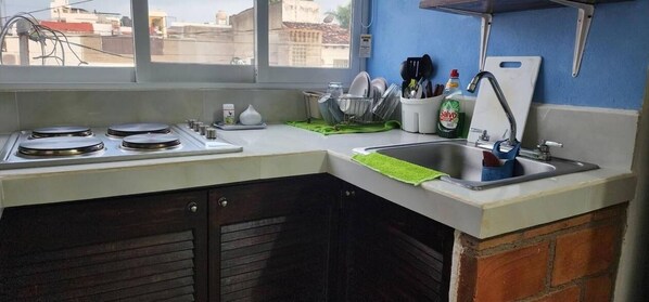 Studio, 1 King Bed, Kitchen, City View (Dep studio, bucerias) | Private kitchen