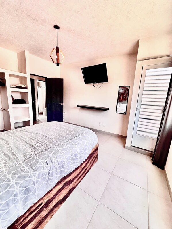 Hus, flere senger, adgang til basseng, bassengutsikt (Diamante 16) | 3 soverom, individuelt dekorert, individuelt innredet og sengetøy