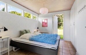 3 bedrooms, travel crib, free WiFi - 3 bedroom amazing home in Sydals (Sydals)