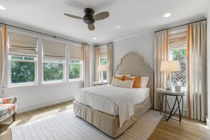 5 bedrooms, iron/ironing board, WiFi, bed sheets