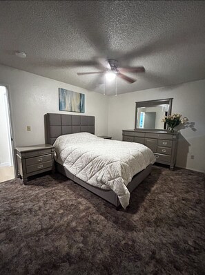 2 bedrooms, Internet, bed sheets