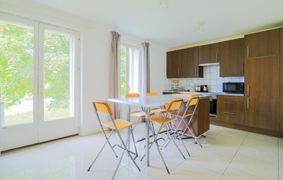 Hermosa casa en Monthenault con WiFi